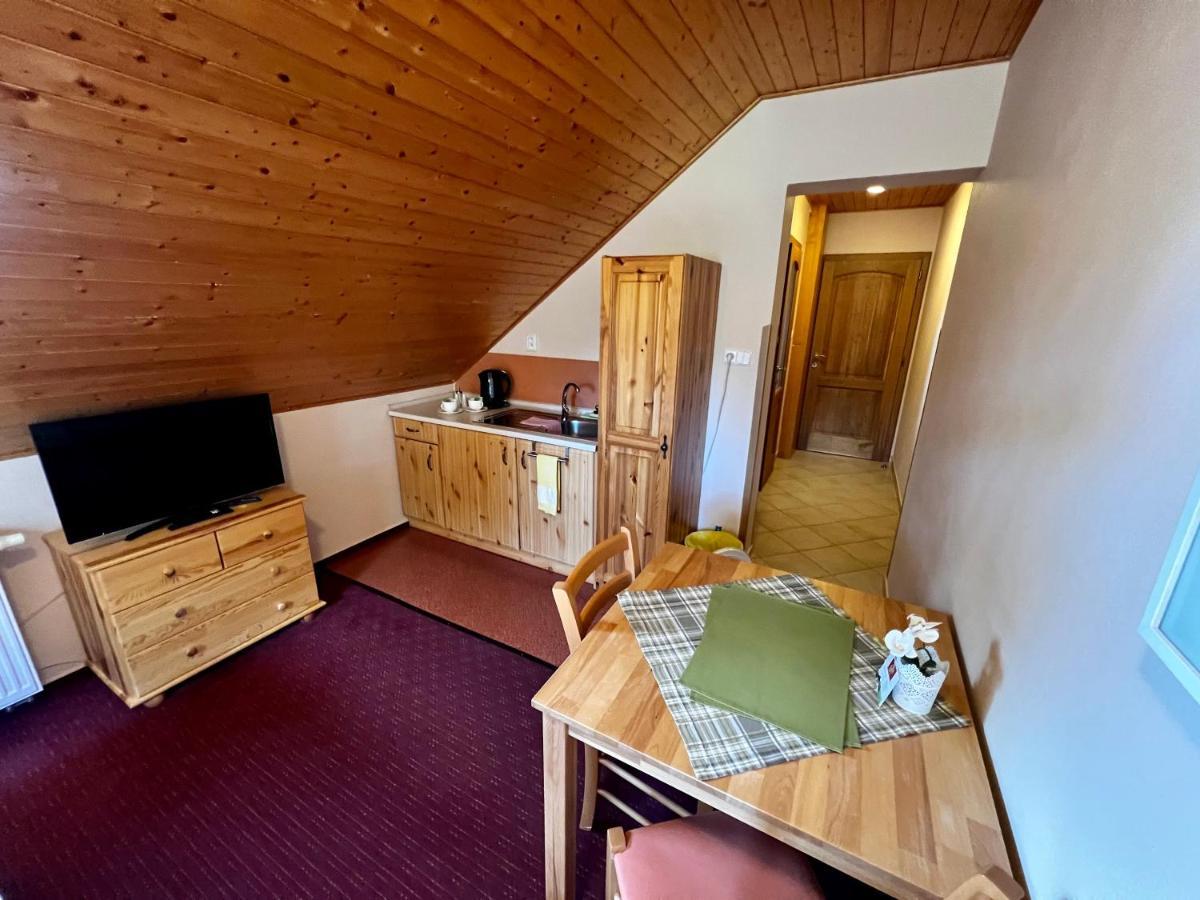 Penzion Zrzka Kořenov Extérieur photo